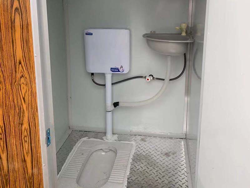 荣昌移动卫生间-01